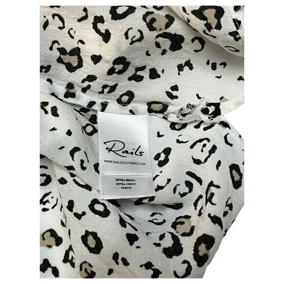 Rails Top Womens XS Leopard Print Short Cuffed Sleeve Button Up High Low White - Picture 12 of 13